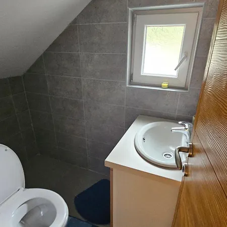 Ruza Vetrova Semesterbostad Kušići